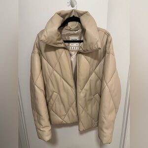 Abercrombie Oversized Vegan Leather Diamond Puffer